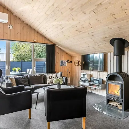Prázdninový dům Sanelma - 900m From The Sea By Interhome Vejers Strand