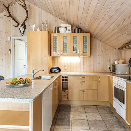 Sanelma - 900m From The Sea By Interhome Vejers Strand