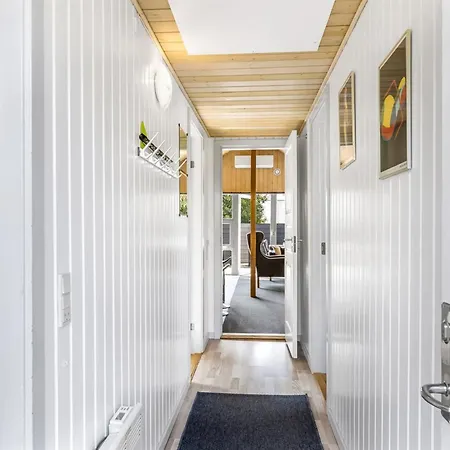 Σπίτι διακοπών Sanelma - 900m From The Sea By Interhome *